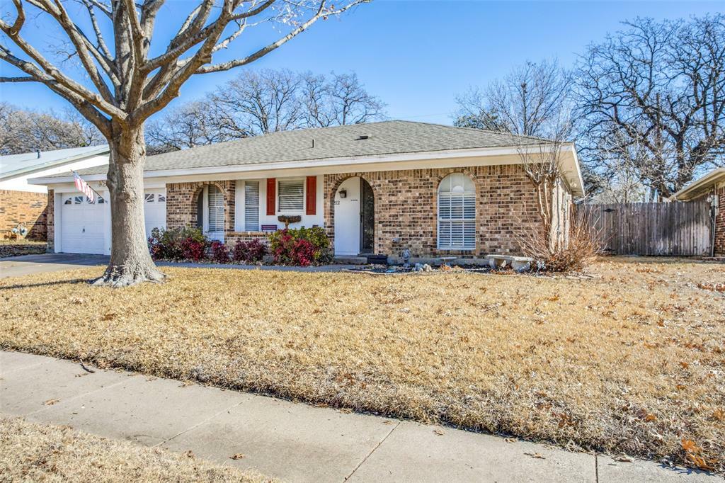 Property Photo:  1212 Cumberland Drive  TX 76022 