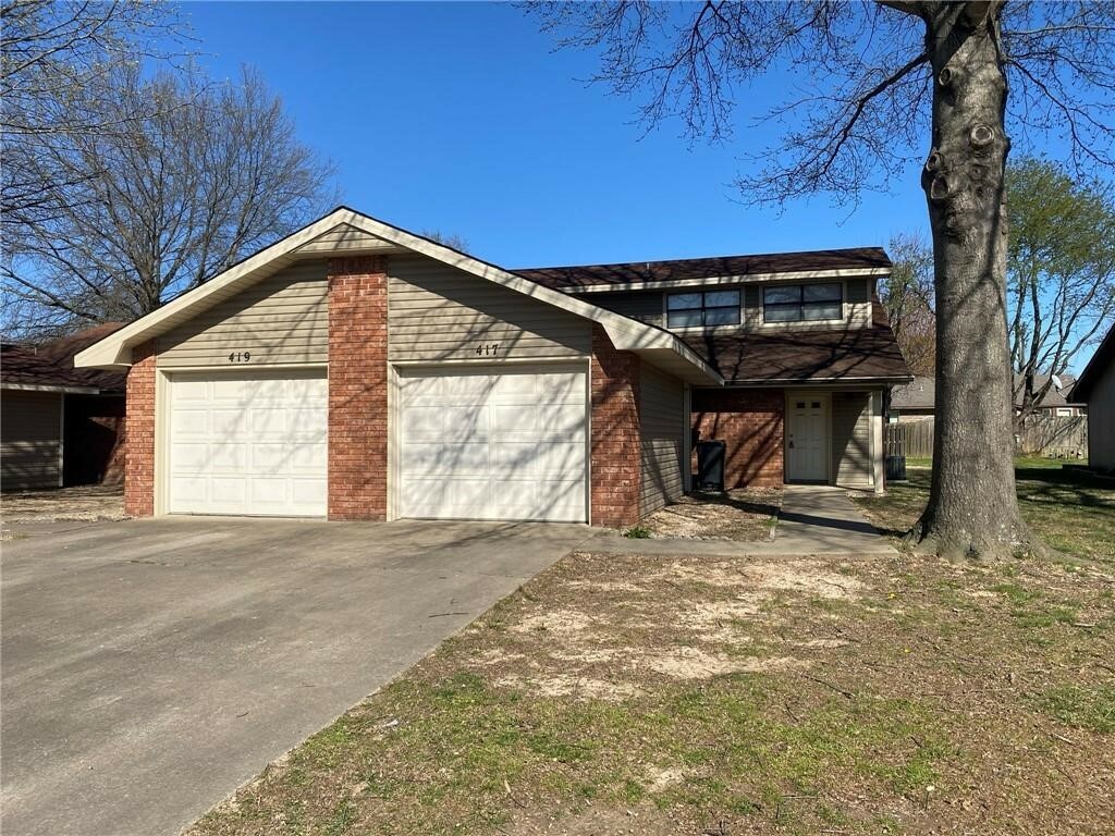 Property Photo:  419 N 35th Street  AR 72756 