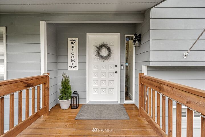 Property Photo: 35432 44th Avenue S WA 98001