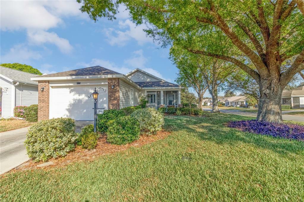 Property Photo:  4525 Eaglewood Drive  FL 34748 