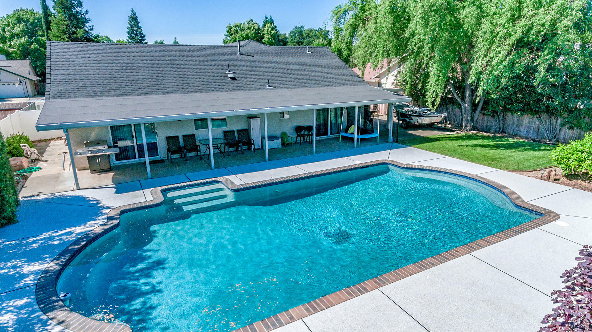 Property Photo:  2482 Castlewood Drive  CA 96002 