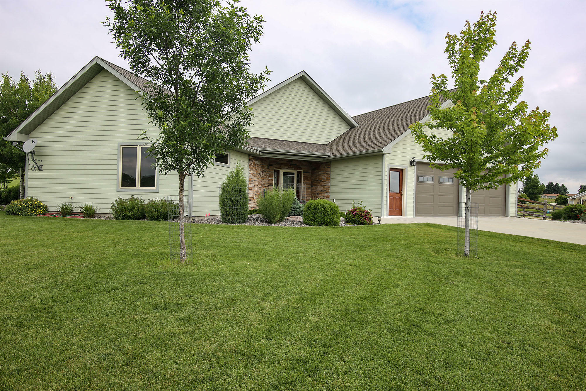 Property Photo:  3 Sandstone Circle  WY 82801 