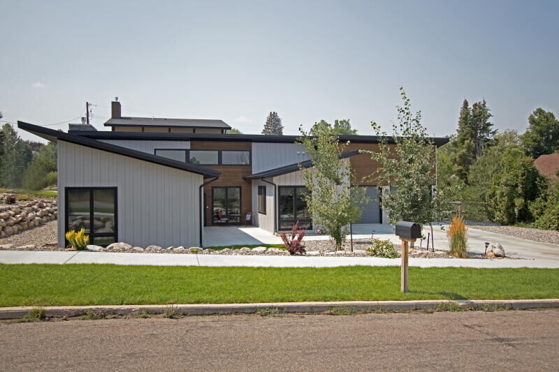 Property Photo:  725 Victoria Street  WY 82801 