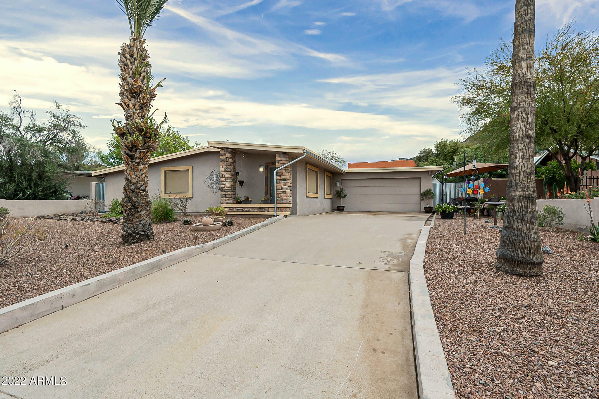 Property Photo:  9031 N 14th Street  AZ 85020 