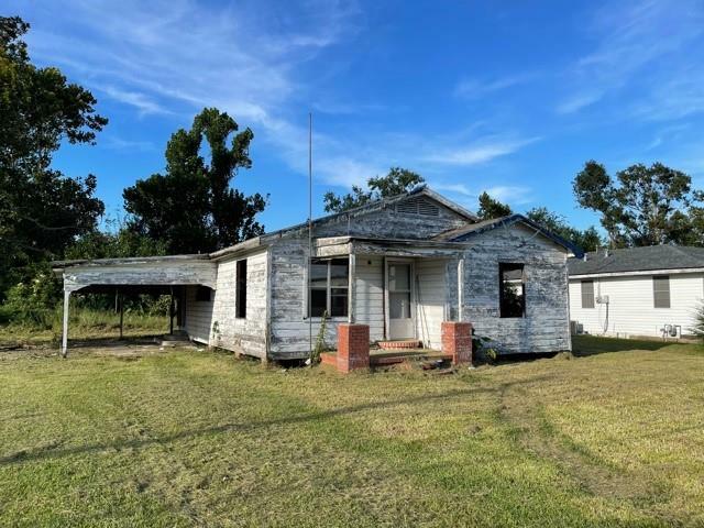 Property Photo:  301 Beaugh Road  LA 70607 