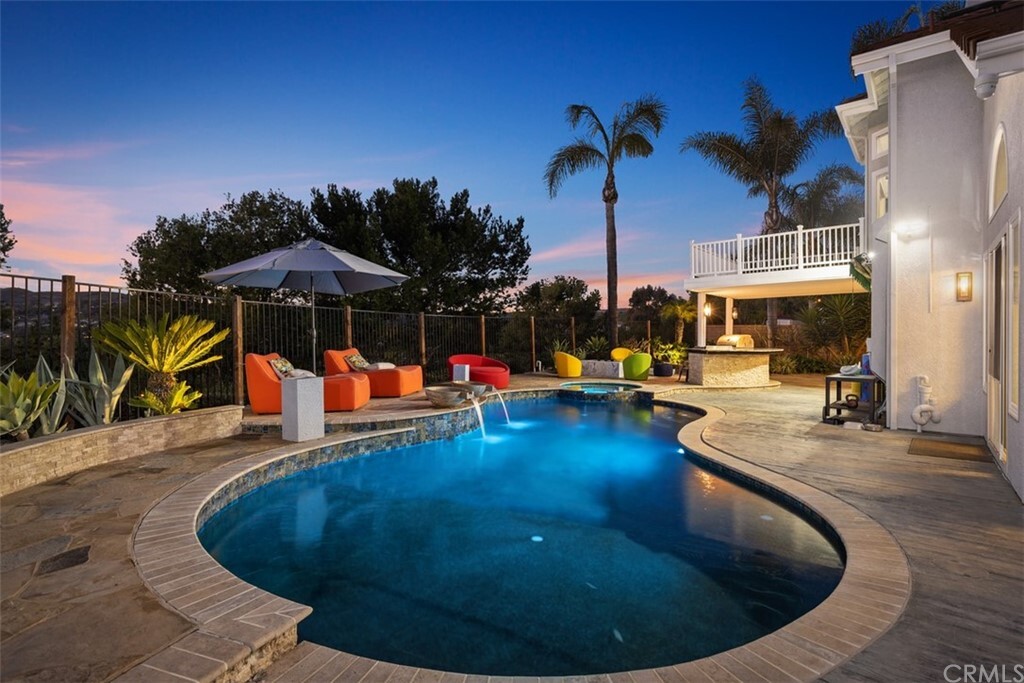 Property Photo: 2109 Via Pecana CA 92673