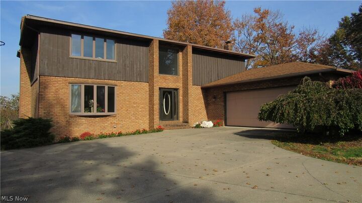 4441 Merlin Drive  Uniontown OH 44685 photo