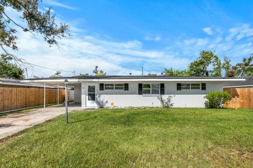 Property Photo:  1417 Meadow Drive  LA 70607 