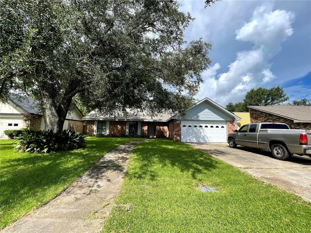 Property Photo:  4512 Meadow Lane  LA 70605 