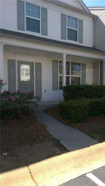 Property Photo:  1052 Prestwyck Court  GA 30004 