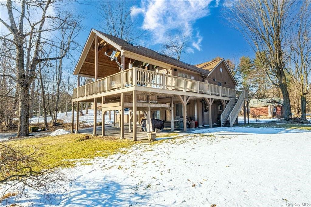 Property Photo:  264 North Road  NY 12547 