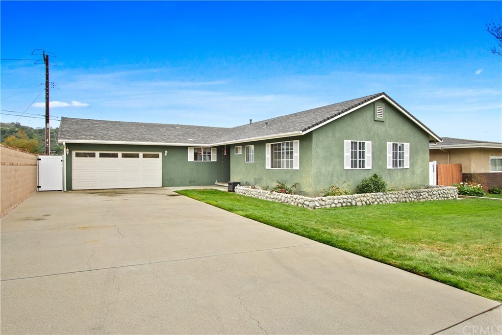 Property Photo: