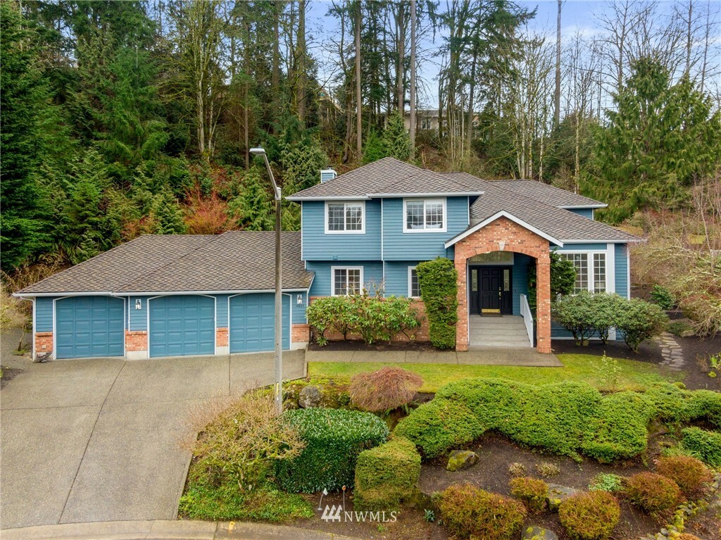 Property Photo:  14623 SE 82nd Court  WA 98059 