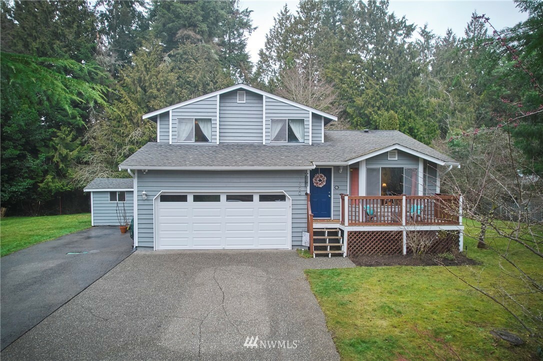 Property Photo:  1990 NE Ivy Road  WA 98310 