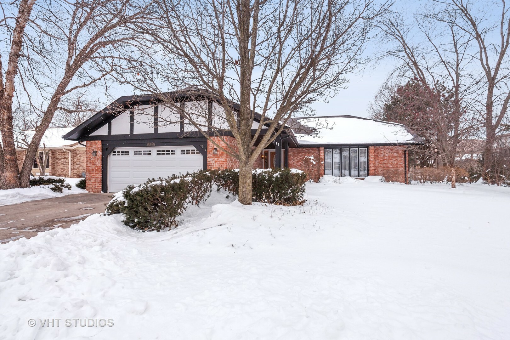 Property Photo:  14111 Putney Place  IL 60462 