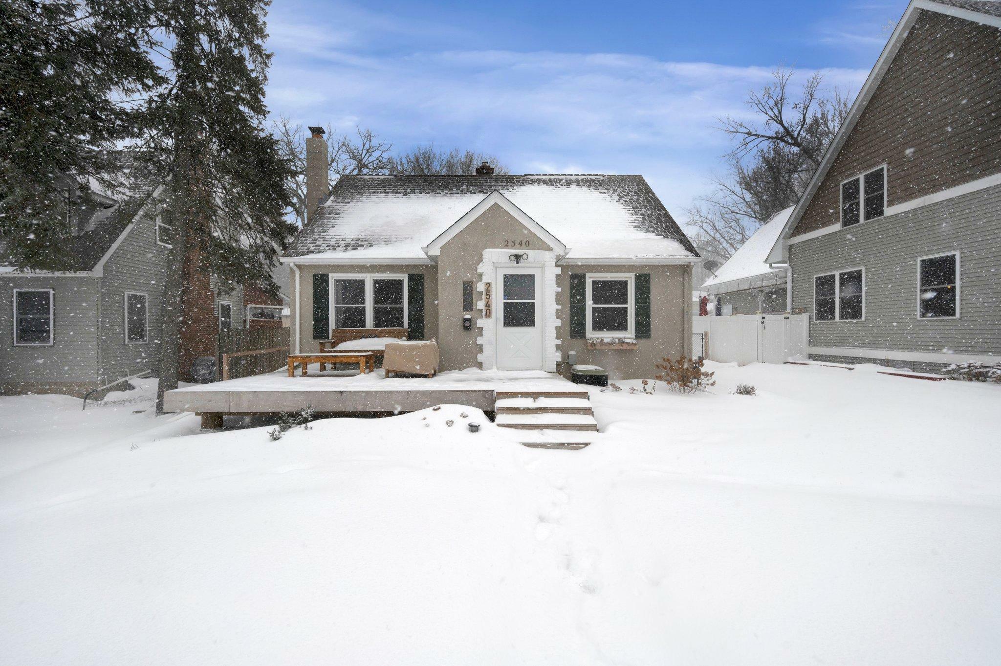 Property Photo: 2540 19th Avenue E MN 55109