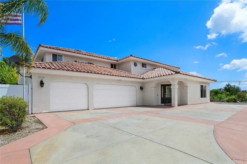 Property Photo:  29168 Yosemite Place  CA 92587 