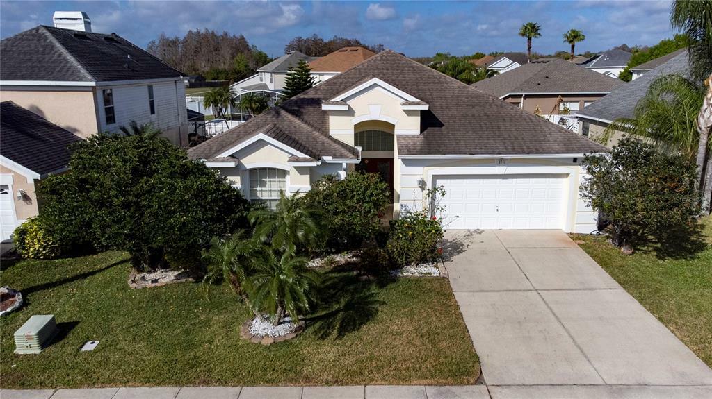 Property Photo:  2748 Herons Landing Drive  FL 34741 