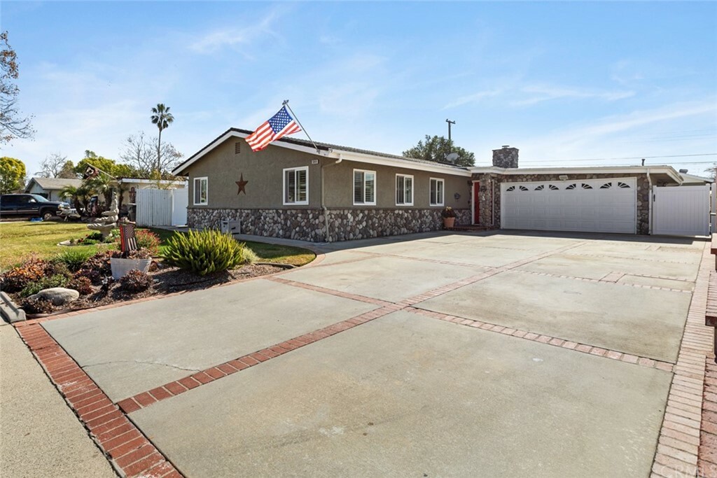 Property Photo:  1944 11th Street  CA 91750 