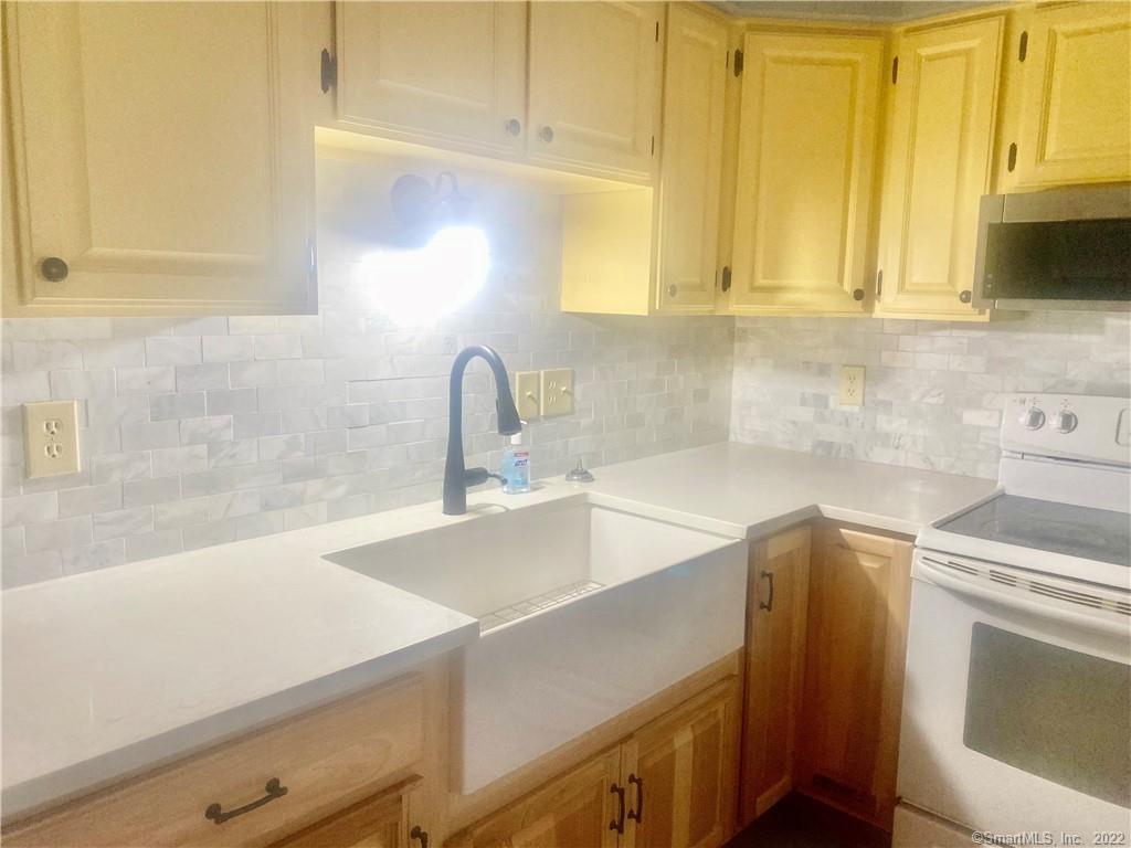 Property Photo: 35 Cortland Place 35 CT 06401