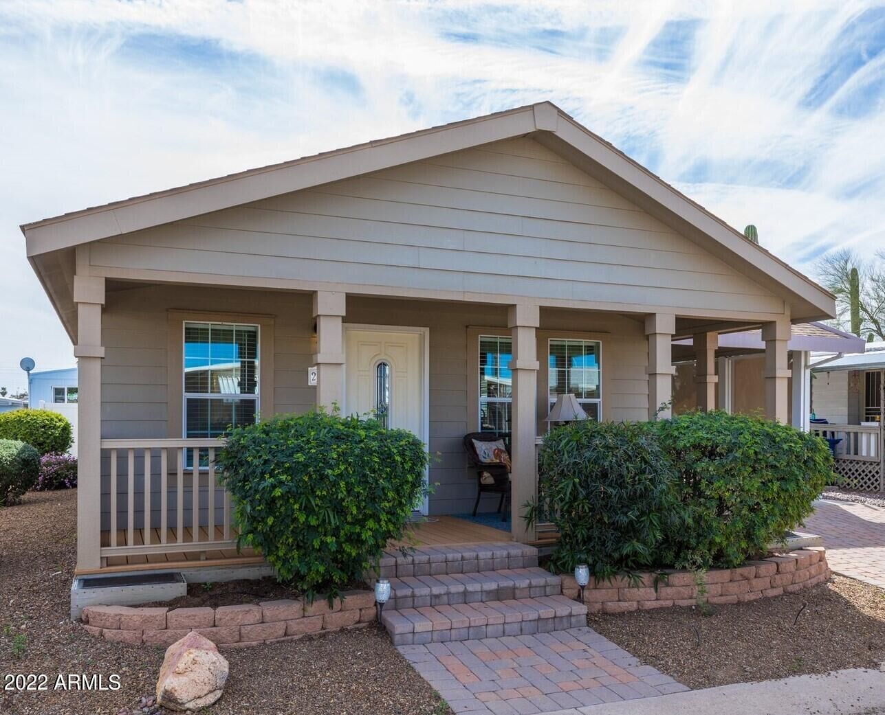 Property Photo:  2401 W Southern Avenue 204  AZ 85282 