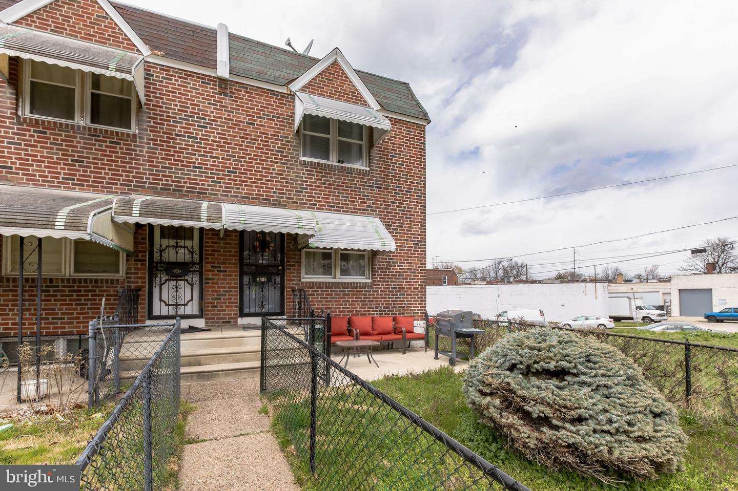 Property Photo:  6905 Greenway Avenue  PA 19142 