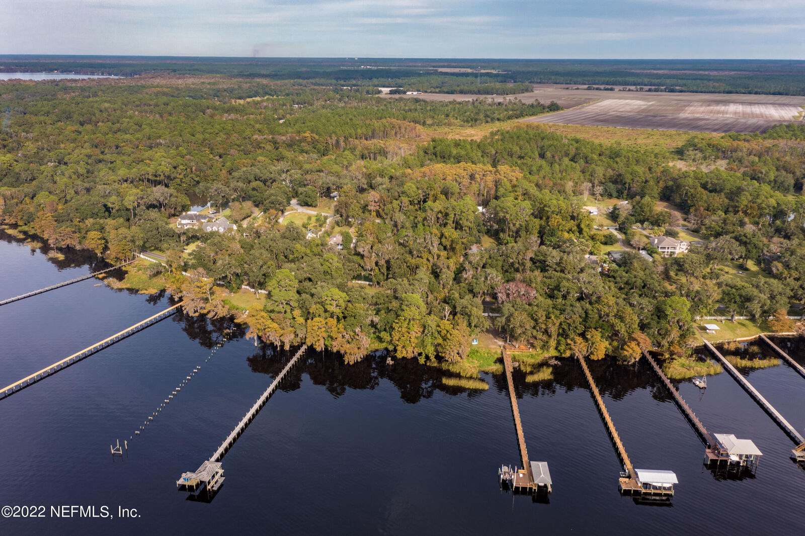 Property Photo: 132 River Plantation Road N FL 32092