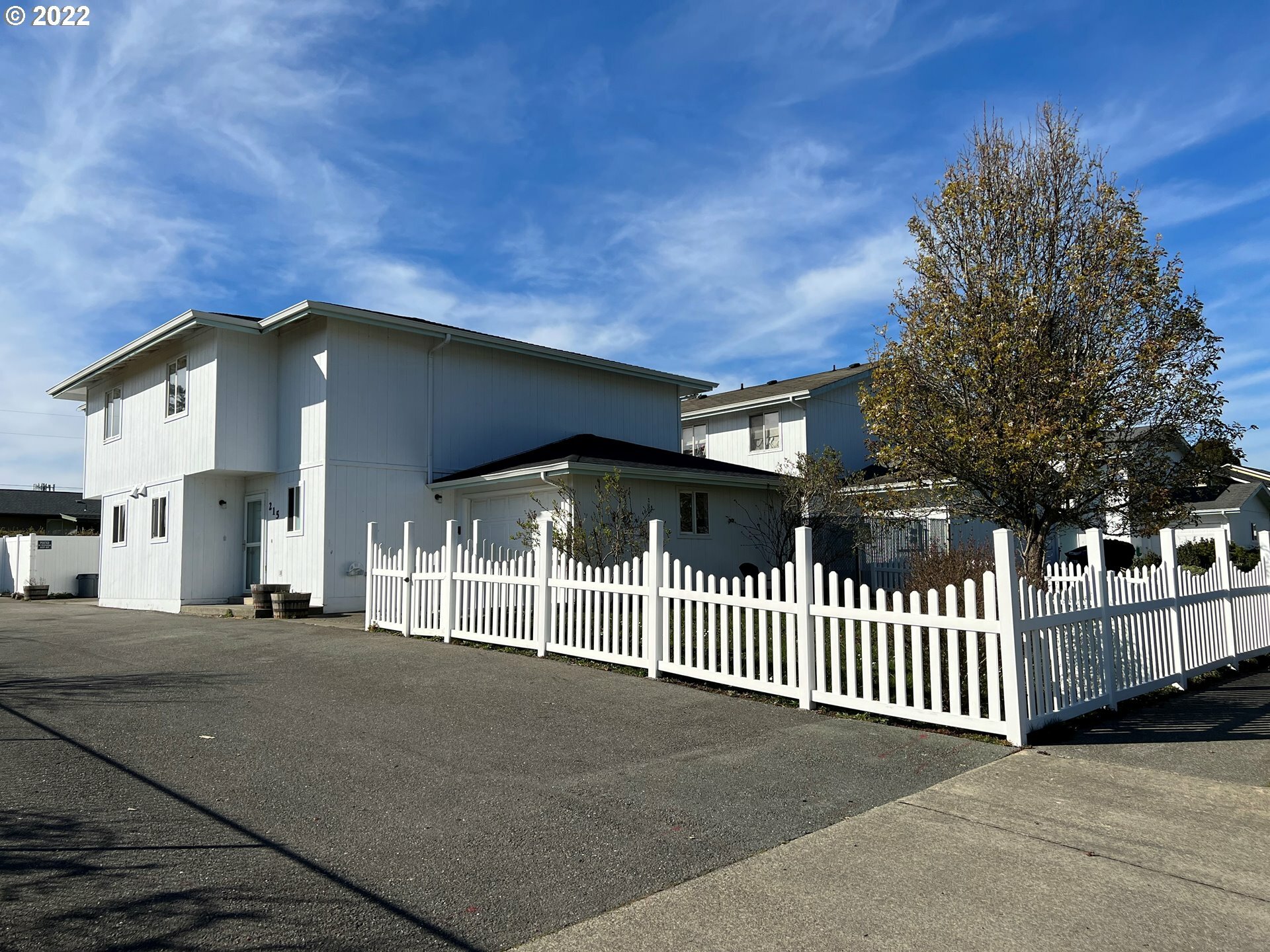 215 Cypress St  Brookings OR 97415 photo