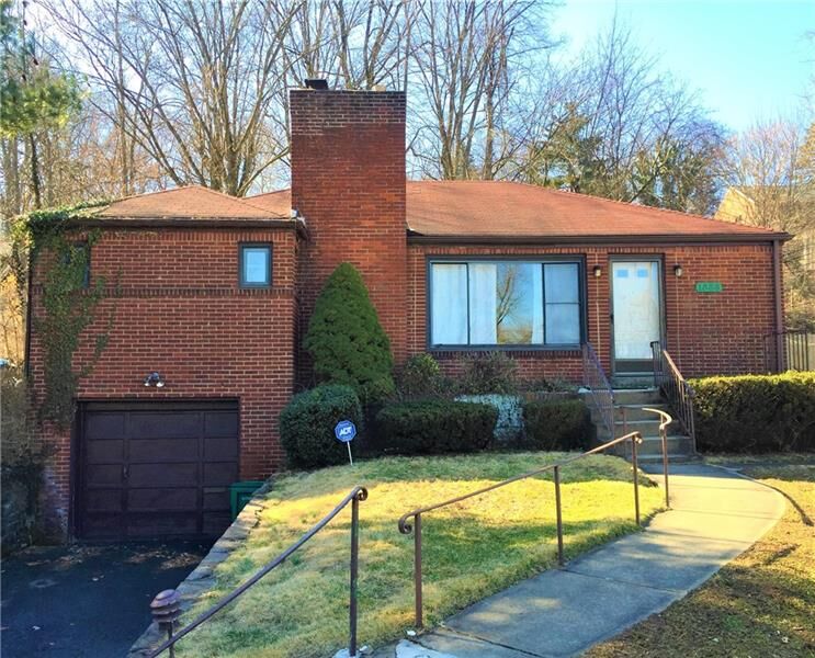 Property Photo:  1533 Williamsburg Pl  PA 15235 