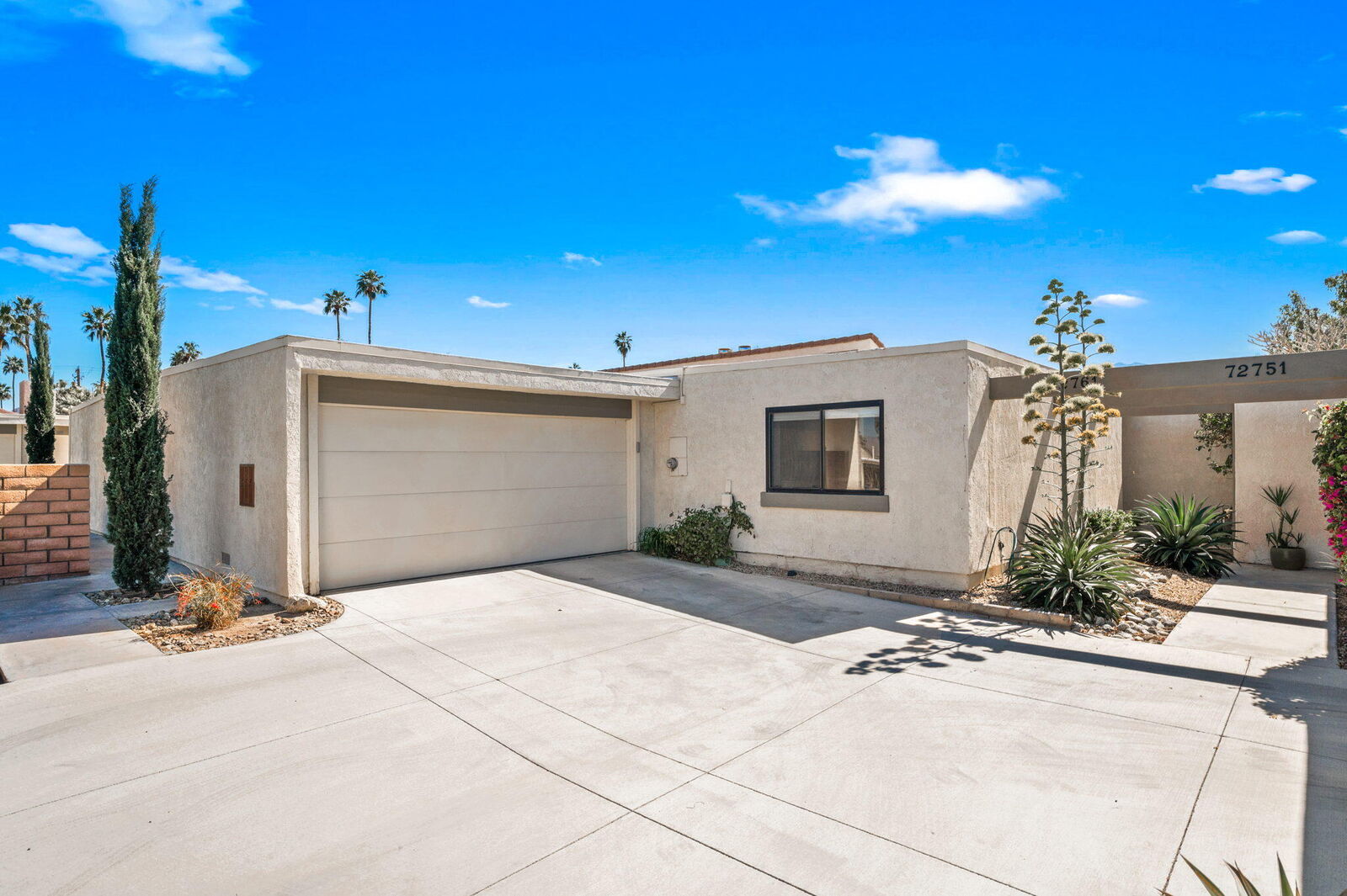 Property Photo:  72761 Sage Court  CA 92260 