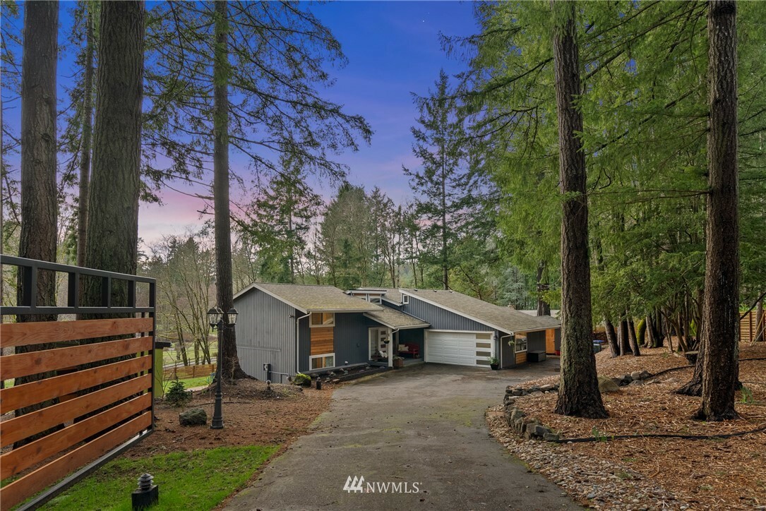 Property Photo:  4711 52nd Street Ct NW  WA 98335 