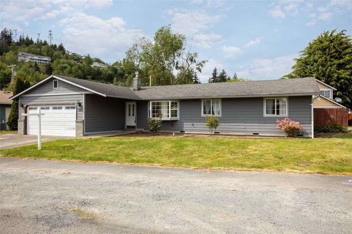 1211 Bradley Court  Burlington WA 98233 photo