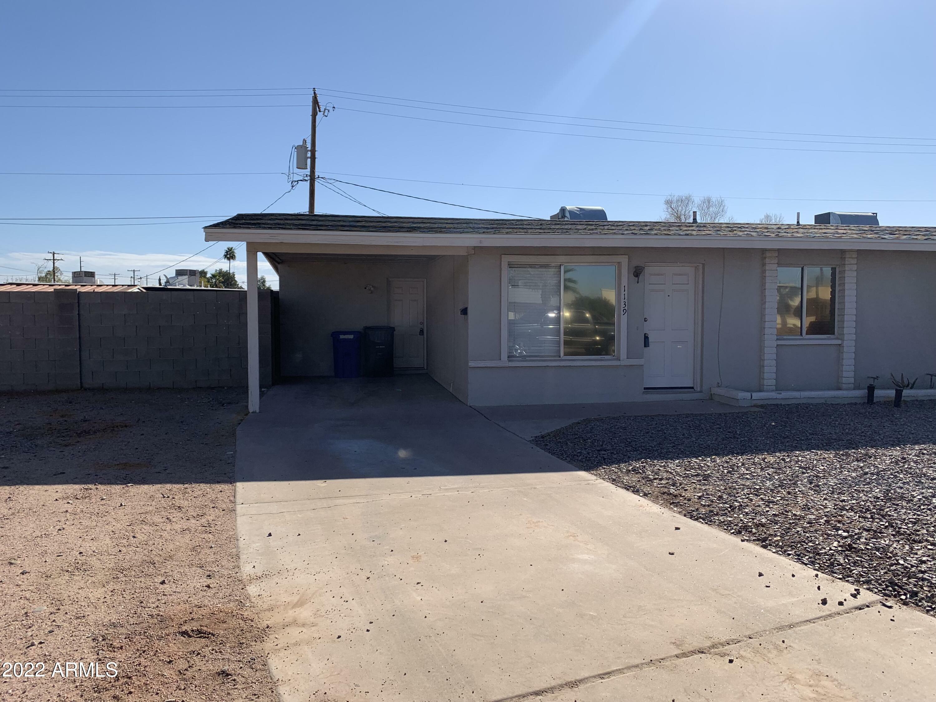 Property Photo:  1135 N Dresden Circle  AZ 85203 