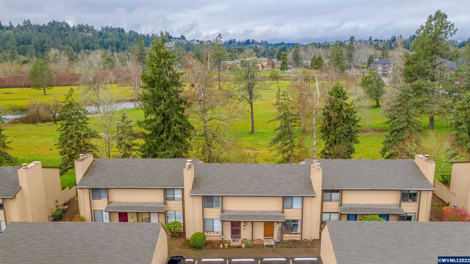 Property Photo:  6331  Fairway Av SE  OR 97306-1340 