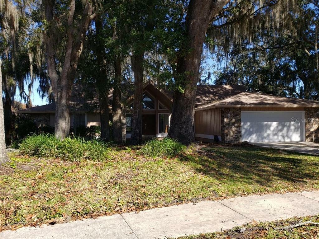 Property Photo:  1538 Grace Lake Circle  FL 32750 