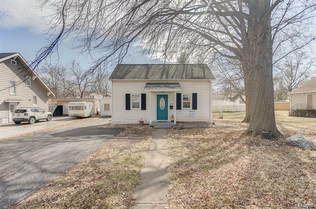 Property Photo: 518 Jefferson Road 62025