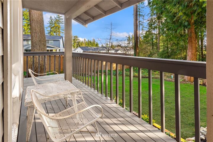 Property Photo:  23821 Meridian Avenue S  WA 98021 