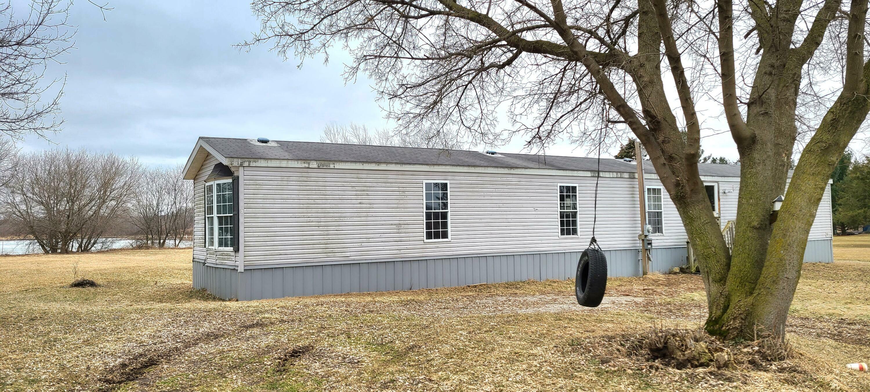 Property Photo:  2694 Omara Road  MI 48860 