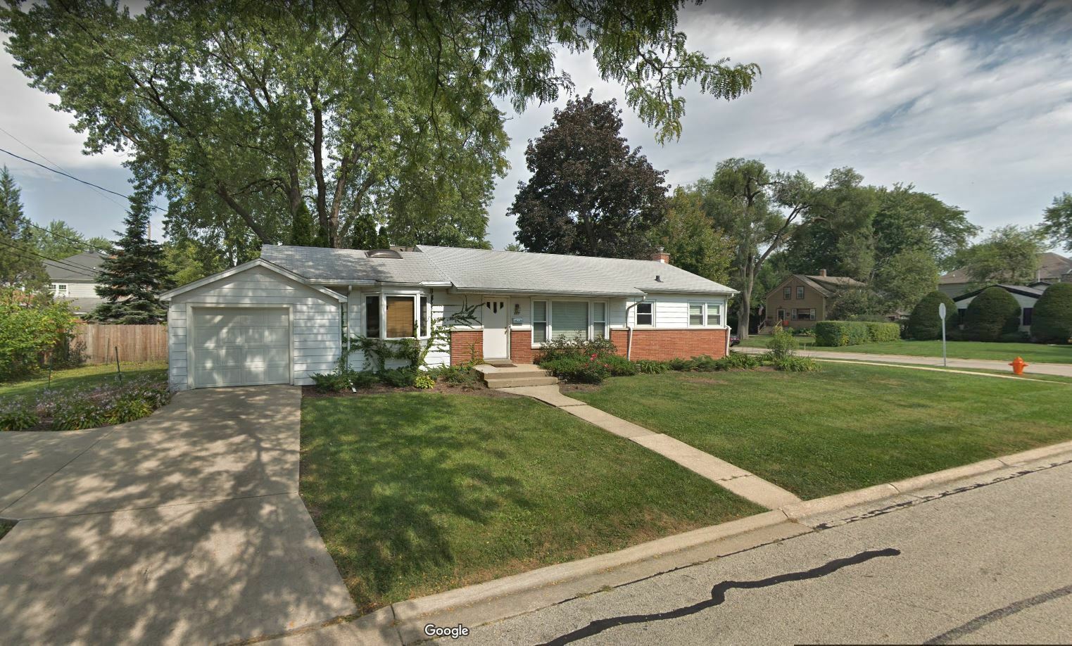 Property Photo:  209 W 12th Avenue  IL 60563 