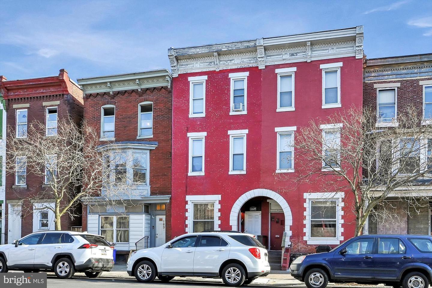 Property Photo: 1629 Market Street PA 17103