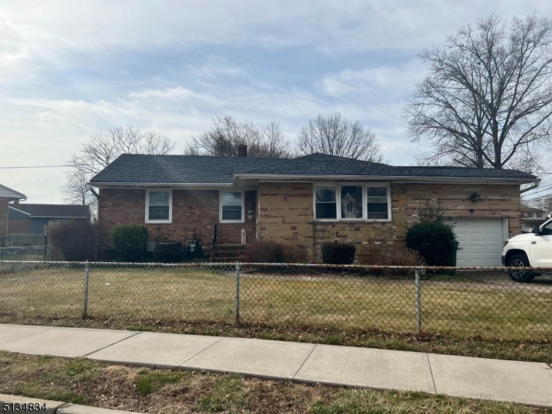 Property Photo: 3 Violet Pl NJ 08817