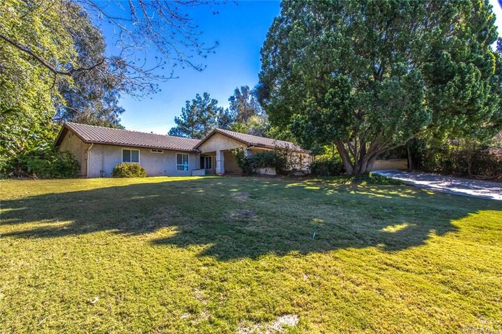 Property Photo: 3029 Orange Street CA 92346