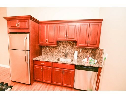 Property Photo: 84 Prince Street 1A MA 02113