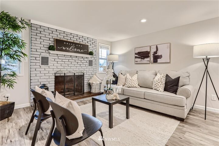 Property Photo:  22301 44th Avenue W  WA 98043 