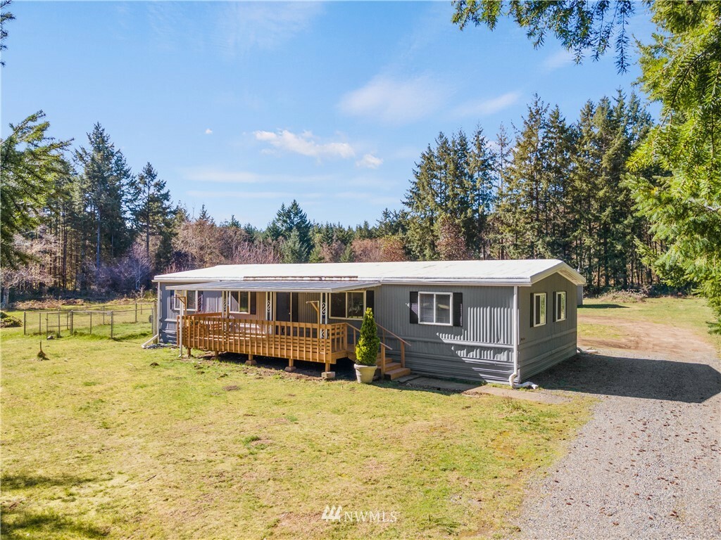 Property Photo:  12157 SE Triviere Trail  WA 98367 