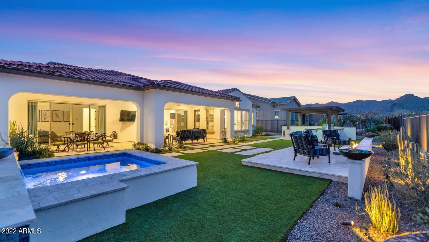 Property Photo: 20532 W Meadowbrook Avenue AZ 85396