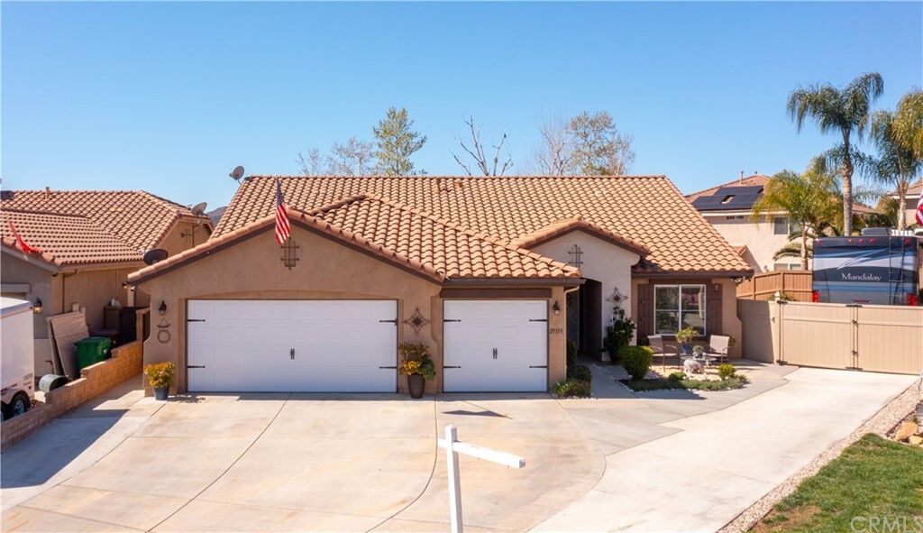 Property Photo: 25319 Mountain Springs Street CA 92584