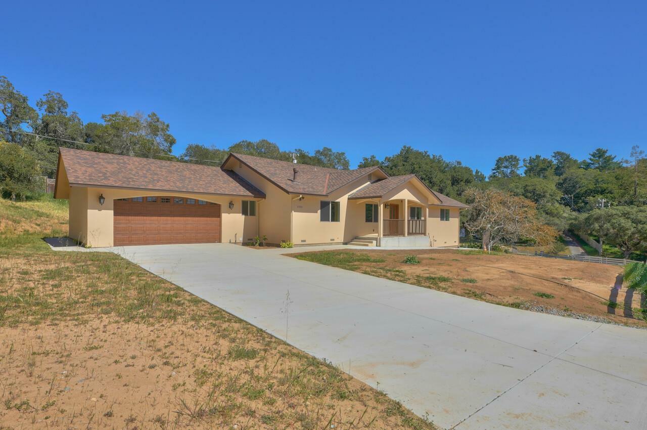 Property Photo:  6910 Valle Pacifico Road  CA 93907 