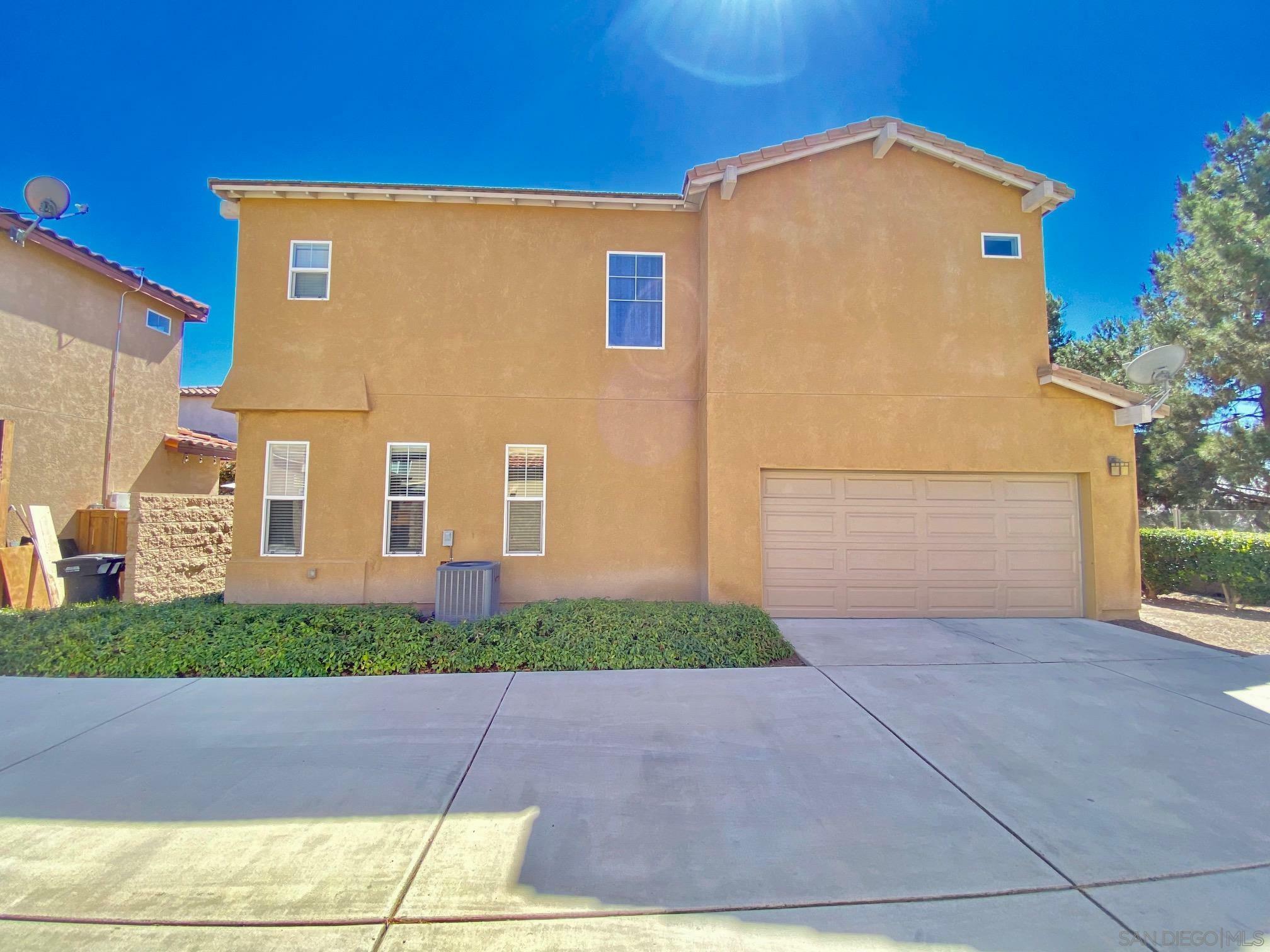 Property Photo:  1736 Wolfsdorf Way  CA 91913 