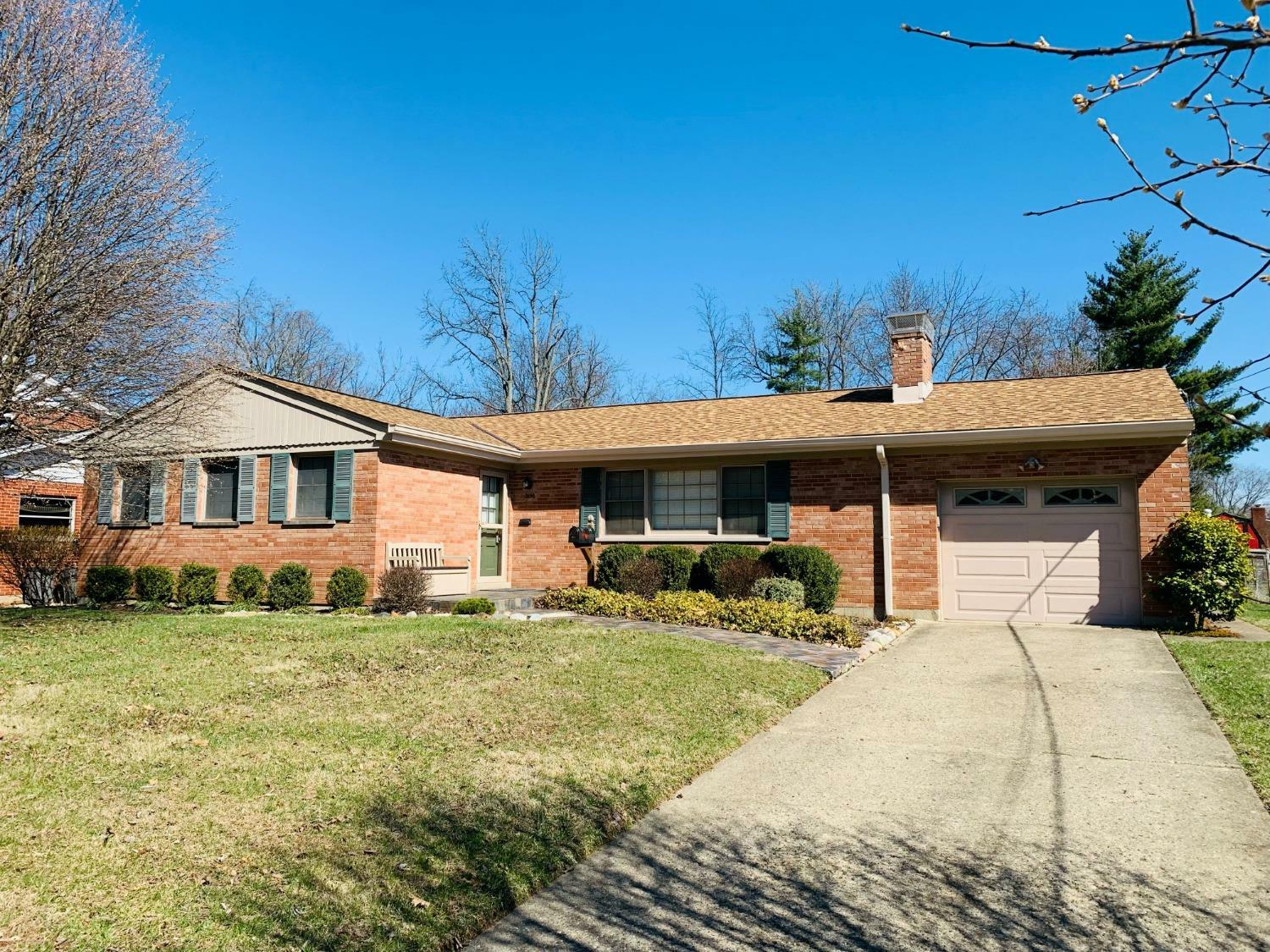 Property Photo:  2156 Rollingridge Ln  OH 45238 